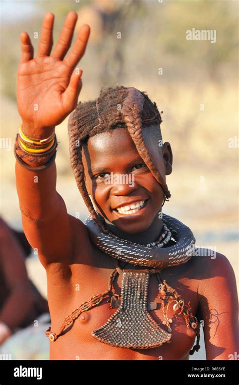 Himba girls hi